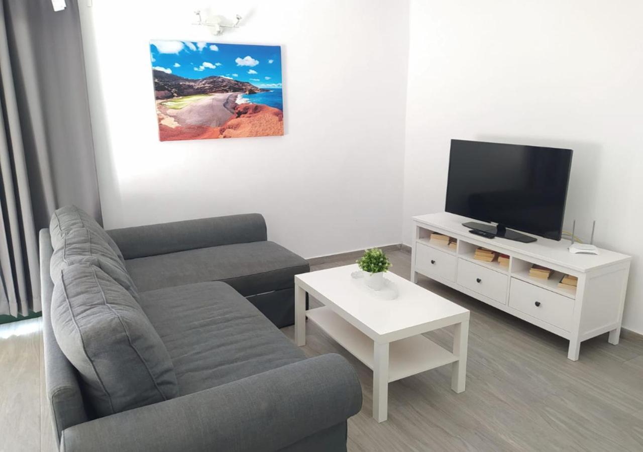 Villa Sun And Sea 1 Front De Mer Playa Rocca Коста-Тегісе Екстер'єр фото